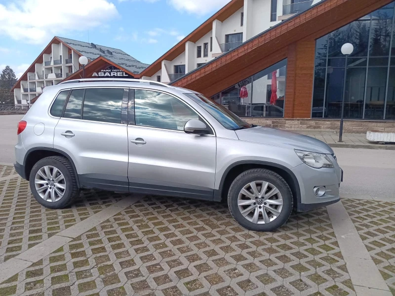 VW Tiguan  2.0 TDI/4 MOTION, снимка 4 - Автомобили и джипове - 49346354