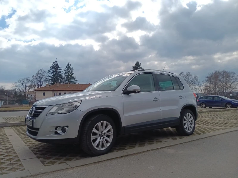 VW Tiguan  2.0 TDI/4 MOTION, снимка 2 - Автомобили и джипове - 49346354