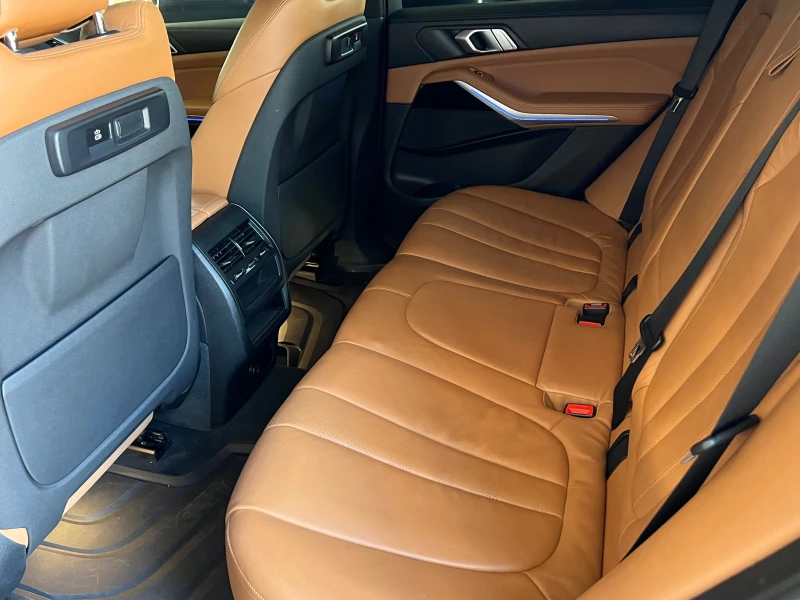 BMW X5 3.0d, X-Drive, M SPORT, FULL SERVICE BMW!!!, снимка 17 - Автомобили и джипове - 51824265