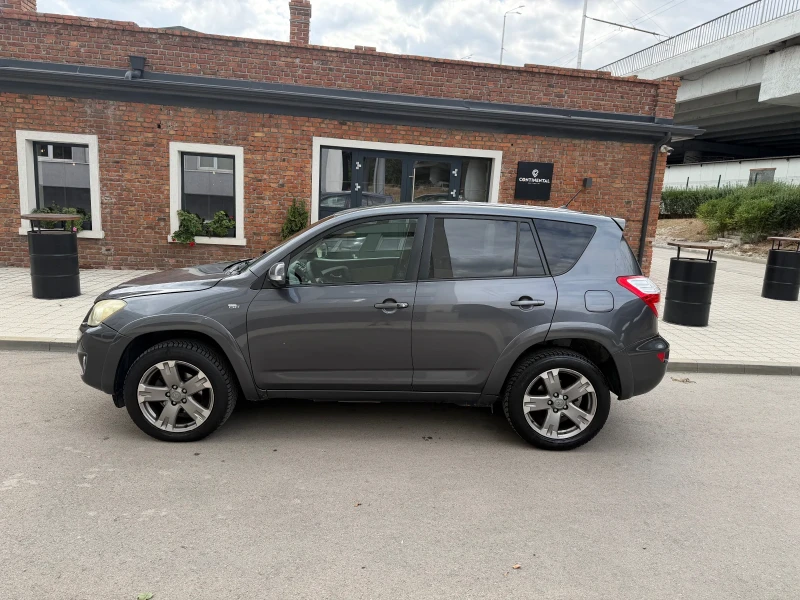 Toyota Rav4 2.2 d-cat, снимка 6 - Автомобили и джипове - 51856427