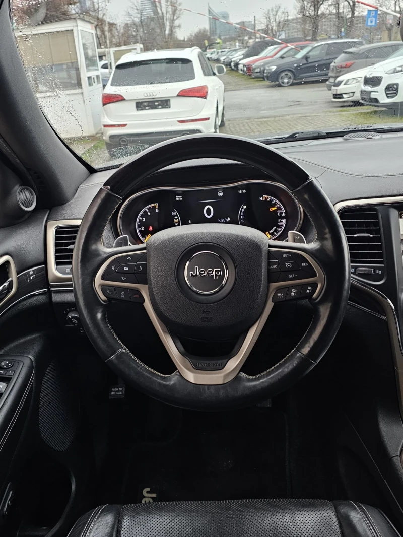 Jeep Grand cherokee 3.0 CRDI Overland 4x4 250к.с. Камера Панорама, снимка 13 - Автомобили и джипове - 52892784