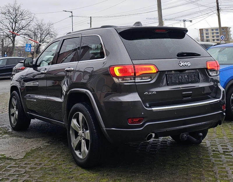 Jeep Grand cherokee 3.0 CRDI Overland 4x4 250к.с. Камера Панорама, снимка 4 - Автомобили и джипове - 52892784