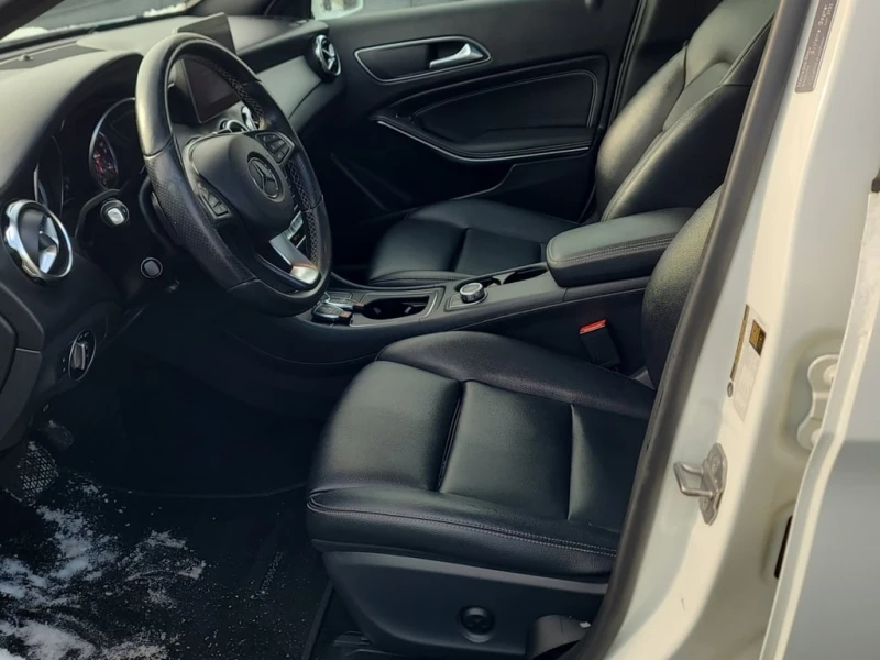 Mercedes-Benz GLA 250 PANO| HEATED SEATS| MEMORY, снимка 5 - Автомобили и джипове - 53344889