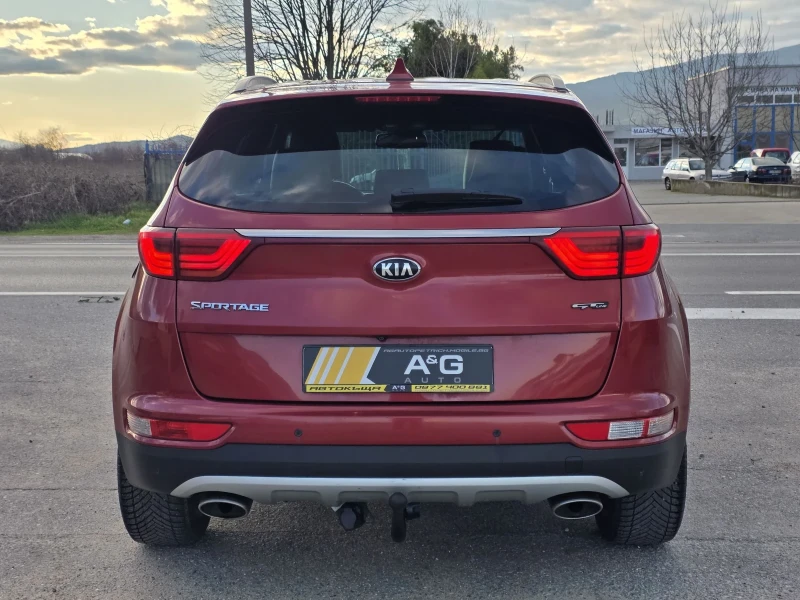 Kia Sportage 2.0CRDI GT-LINE БЕЗПЛАТНО ОБСЛУЖВАНЕ, снимка 5 - Автомобили и джипове - 53528257