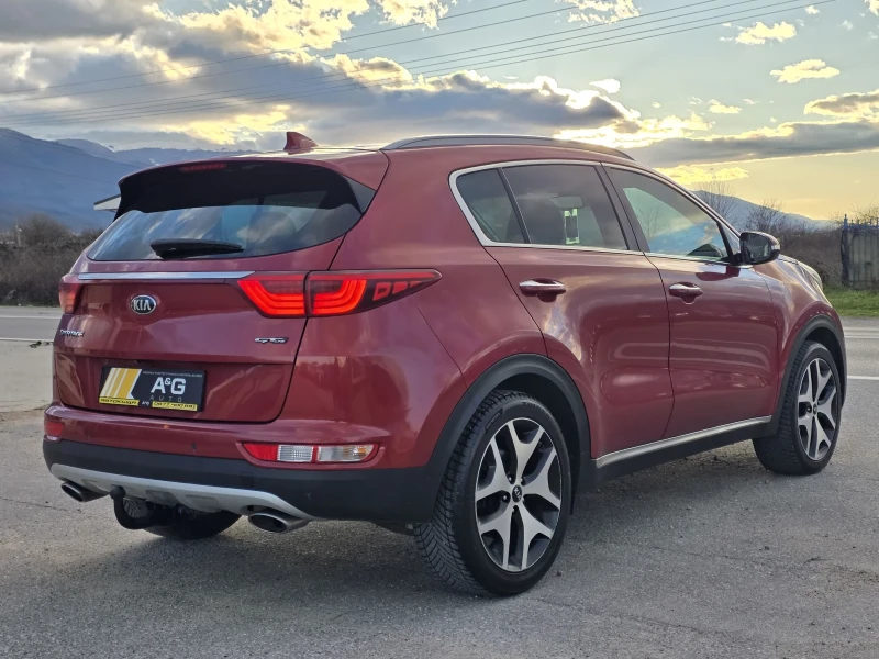 Kia Sportage 2.0CRDI GT-LINE БЕЗПЛАТНО ОБСЛУЖВАНЕ, снимка 4 - Автомобили и джипове - 53528257