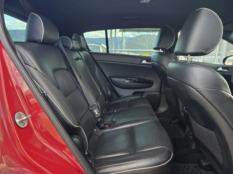 Kia Sportage 2.0CRDI GT-LINE БЕЗПЛАТНО ОБСЛУЖВАНЕ, снимка 14 - Автомобили и джипове - 53528257