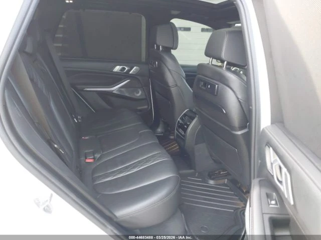 BMW X5 * XDRIVE50I* BOWERS&WILKINS* 360* ПАНОРАМА* HEAD-U, снимка 8 - Автомобили и джипове - 54766064