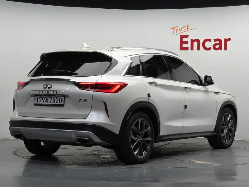 Infiniti QX50 Sensory 2.0 4x4, снимка 2 - Автомобили и джипове - 55456720