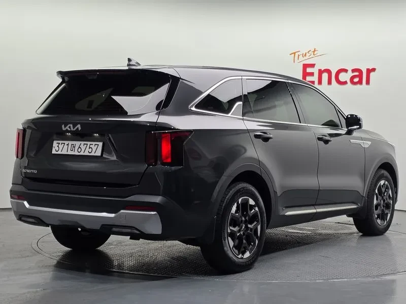 Kia Sorento Th Generation Gasoline 2.5T 2Wd Prestige, снимка 2 - Автомобили и джипове - 55594242