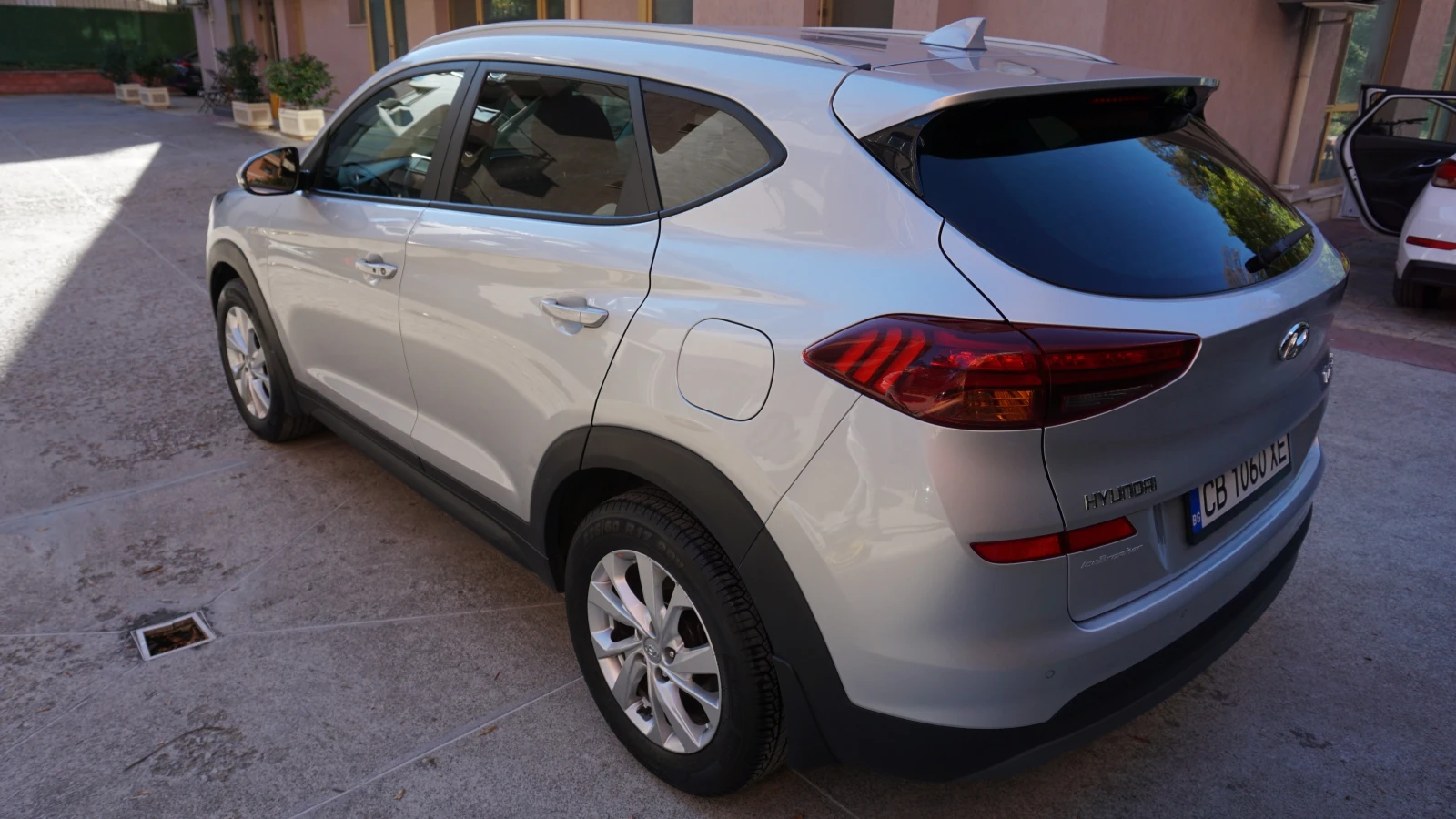 Hyundai Tucson 1.6 T-GDI Adventure - изображение 5