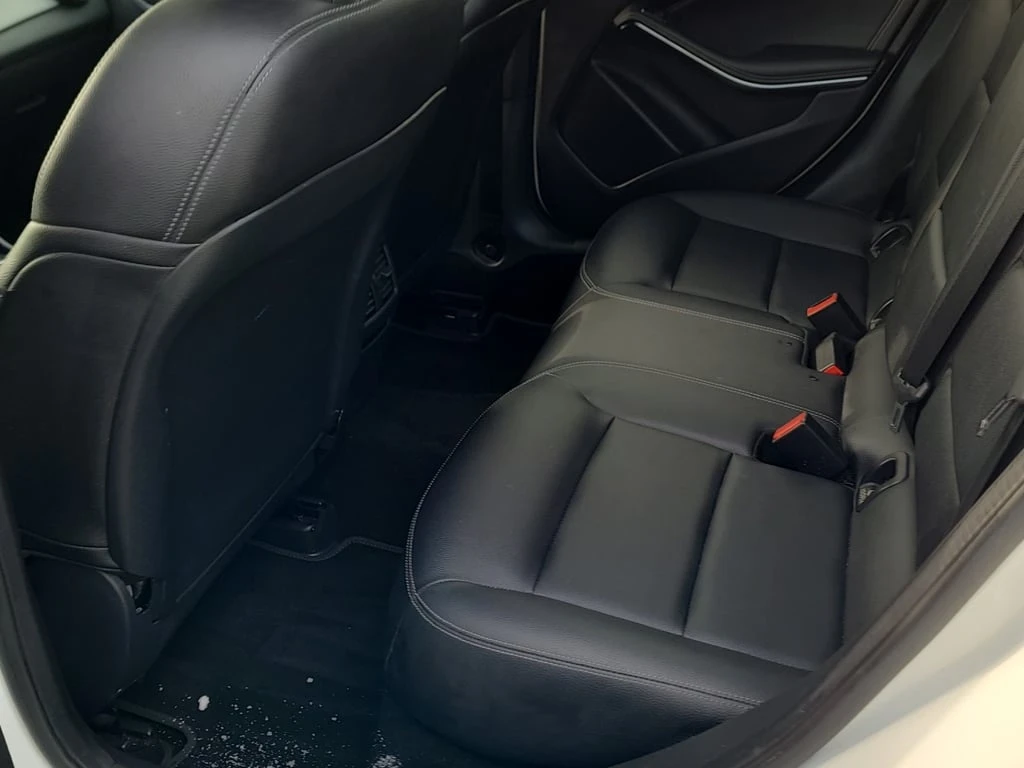 Mercedes-Benz GLA 250 PANO| HEATED SEATS| MEMORY - изображение 10