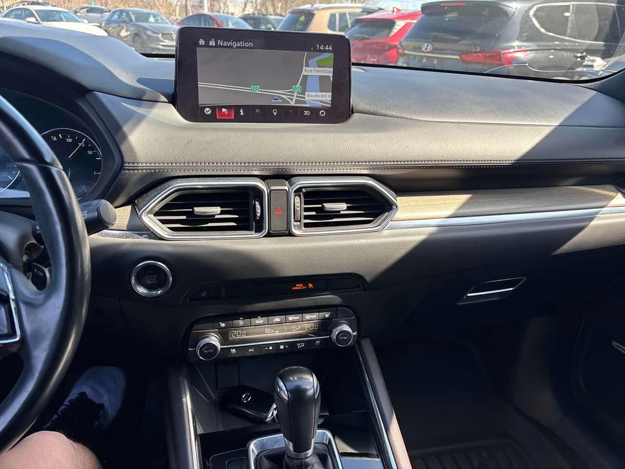 Mazda CX-5 * Signature * ОБДУХВАНЕ* ПОДГРЕВ* PANO* KEYLESS* , снимка 9 - Автомобили и джипове - 54237392