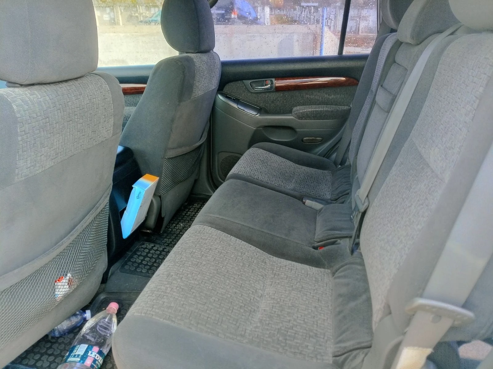 Toyota Land cruiser 3.0 D4D, снимка 6 - Автомобили и джипове - 54482601