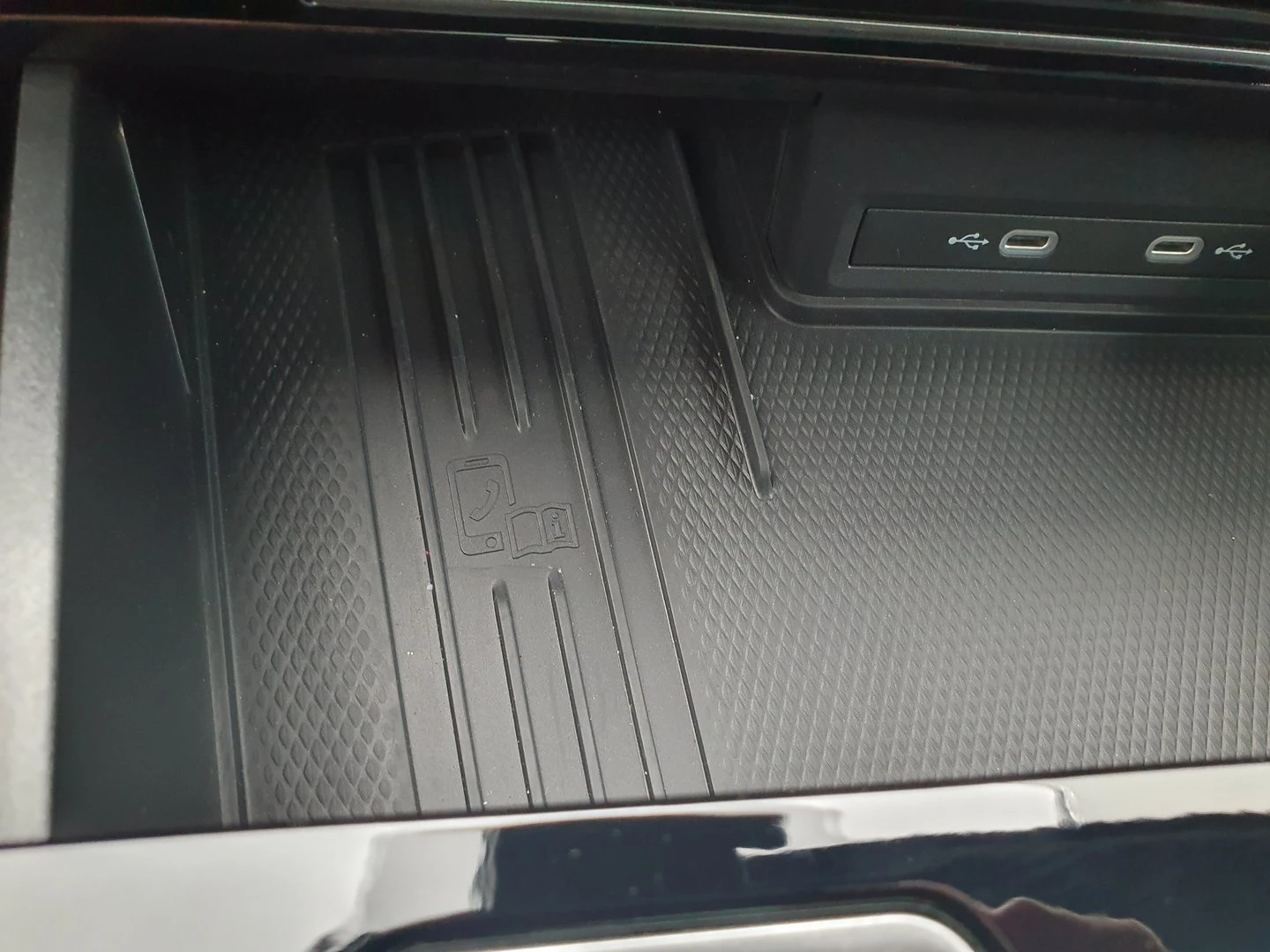 VW Atlas, снимка 13 - Автомобили и джипове - 54814490