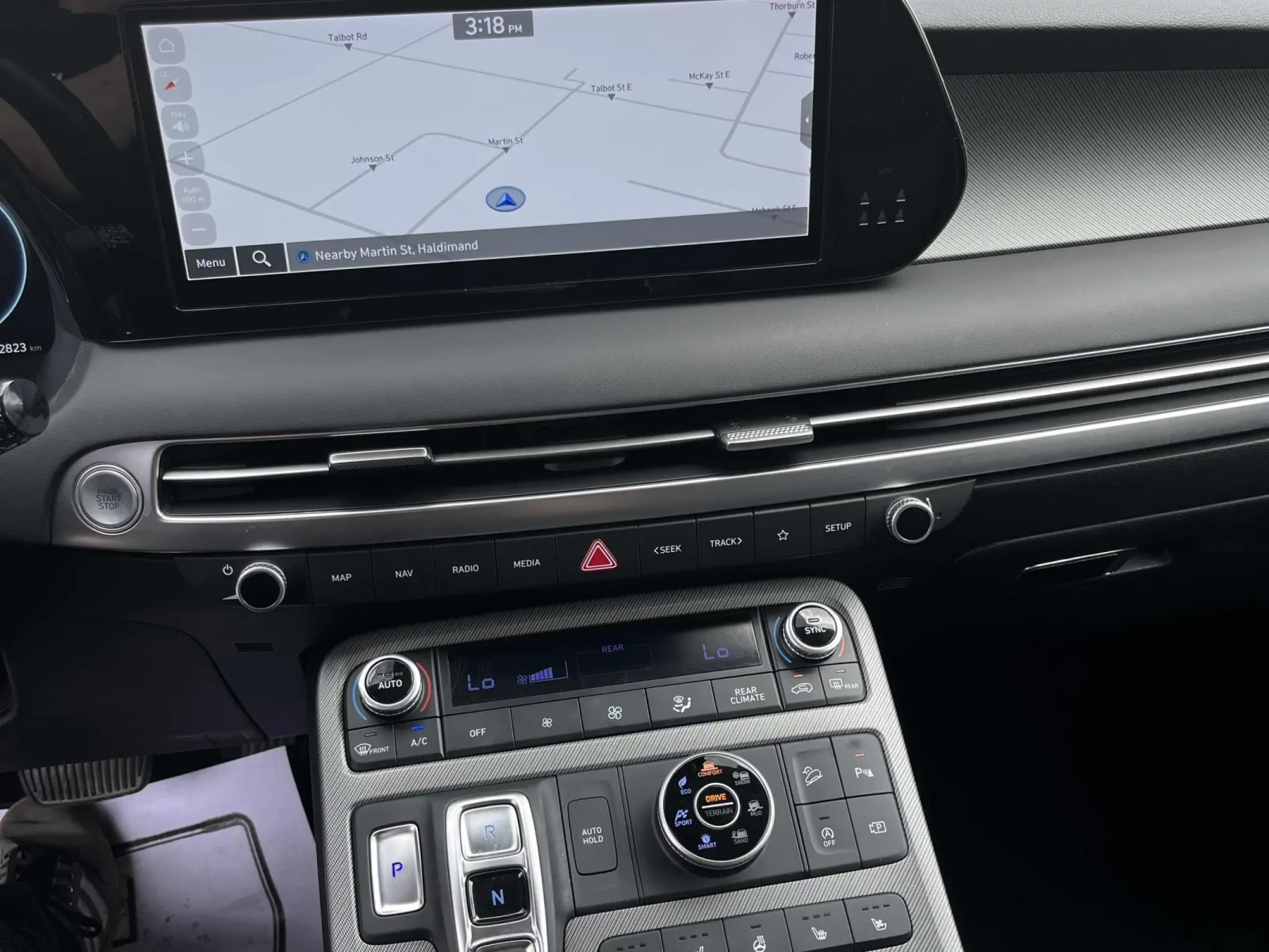 Hyundai Palisade Urban * ОБДУХВАНЕ * ПОДГРЕВИ * ПАНОРАМА * Keyless, снимка 14 - Автомобили и джипове - 54935267