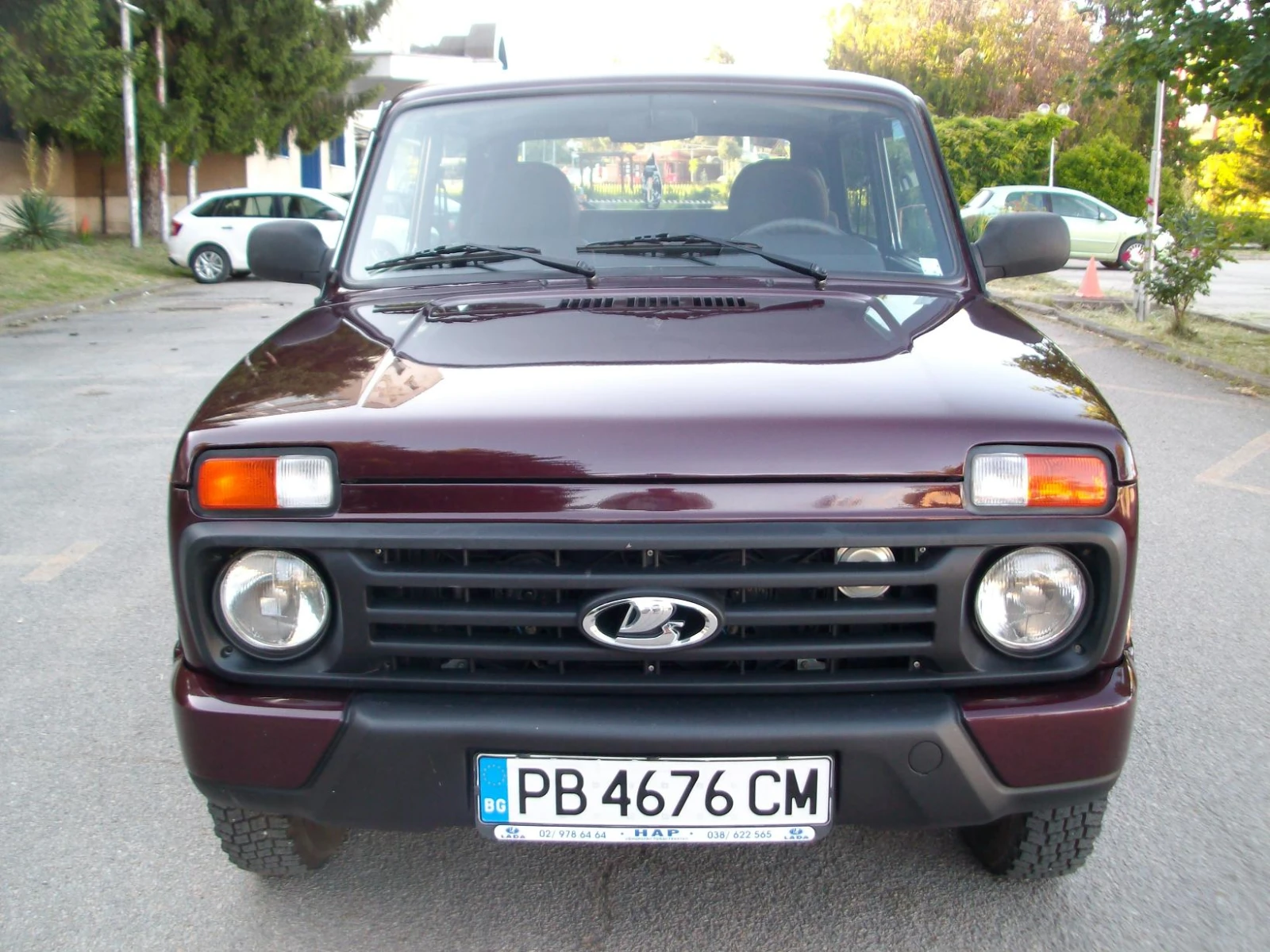 Lada Niva 1.7i URBAN * KLIMATIK * GPL * 2016 * KATO NOVA * , снимка 2 - Автомобили и джипове - 54973887