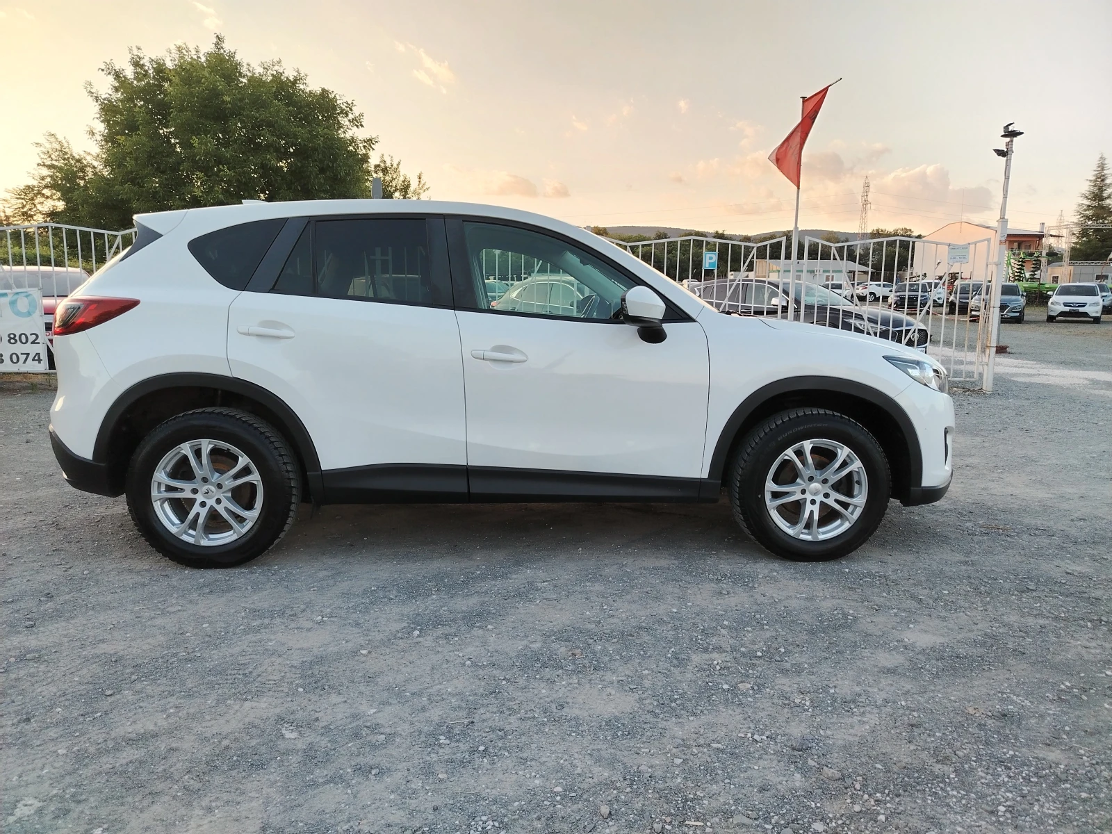 Mazda CX-5 2.0i-160 КС НАВИ 4х4 /ЕВРО/5b, снимка 4 - Автомобили и джипове - 55073050