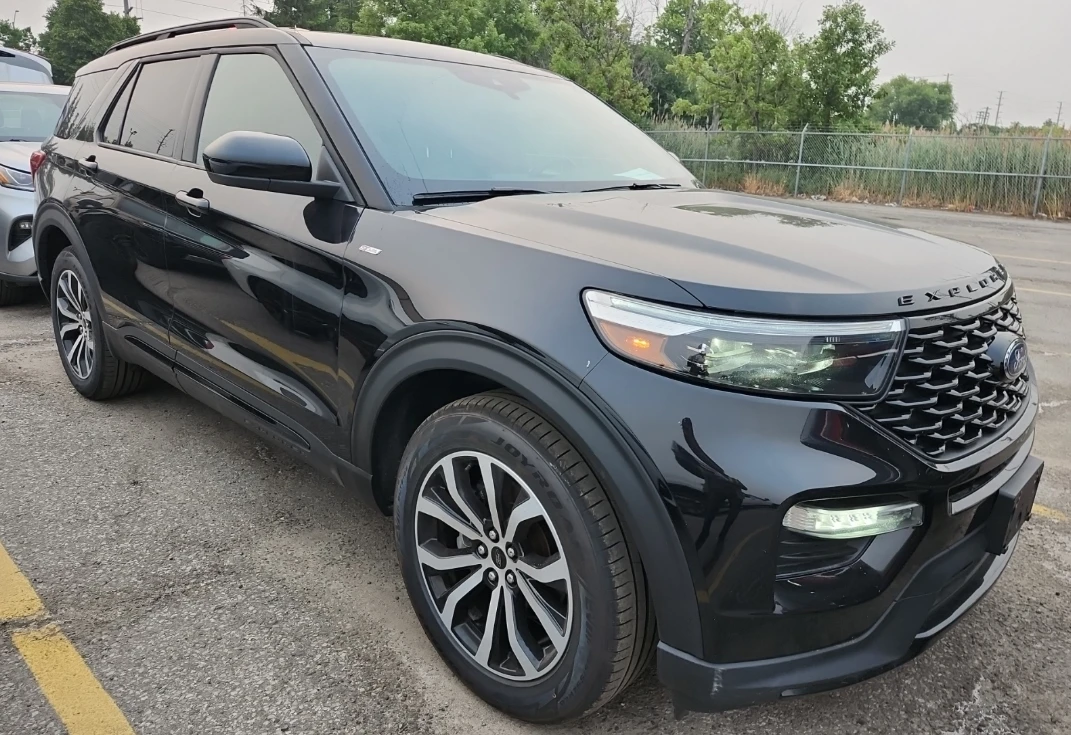 Ford Explorer * ST-LINE* Pano* 7местен* Подгрев* , снимка 4 - Автомобили и джипове - 55327213