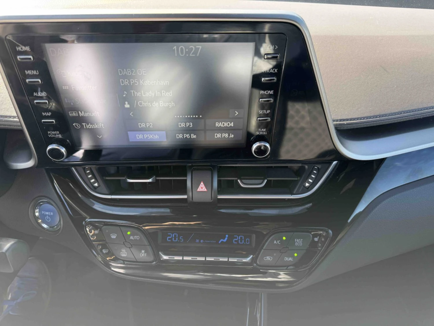 Toyota C-HR C-Hic 1.8 Хибрид, снимка 6 - Автомобили и джипове - 56065991
