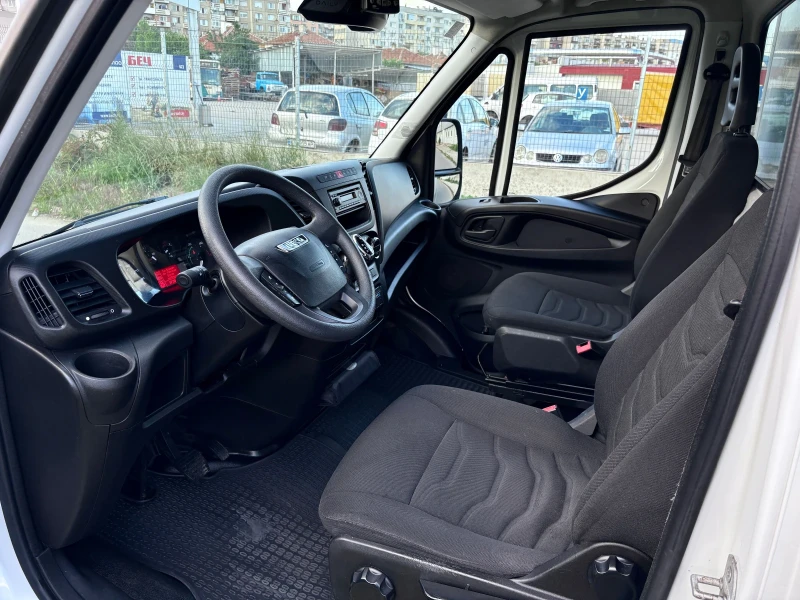 Iveco Daily Хладилен* Автоматик* Климатроник* Падащ борд* , снимка 11 - Бусове и автобуси - 50532940