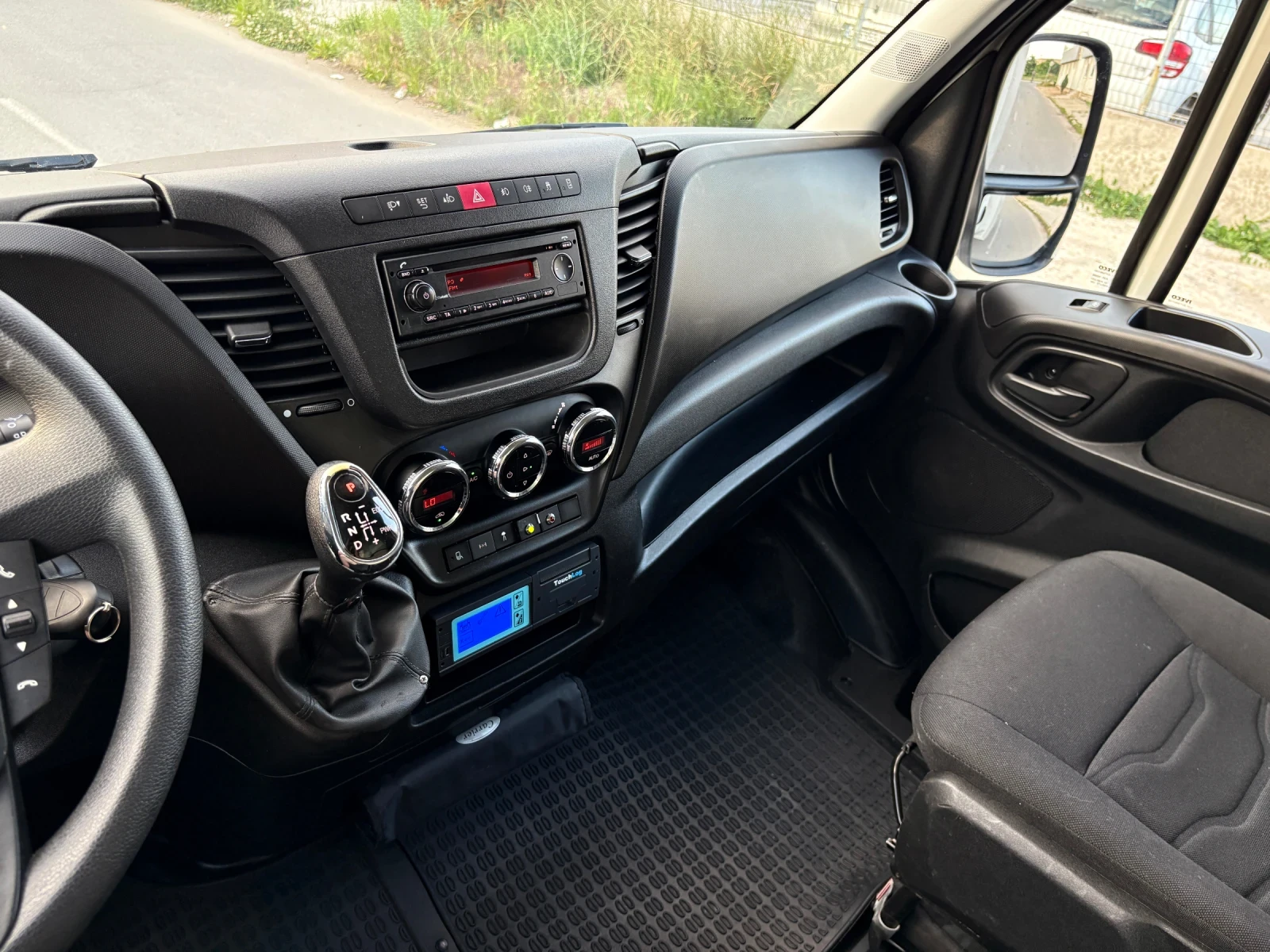 Iveco Daily * * *  *  | Mobile.bg   13