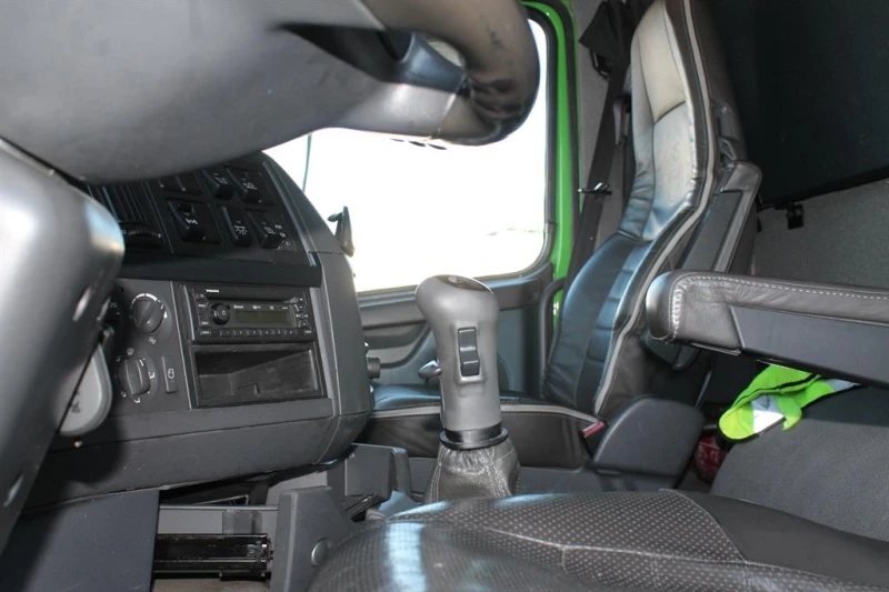 Volvo Fh 460 Coolman TU100SA, снимка 17 - Камиони - 48306585