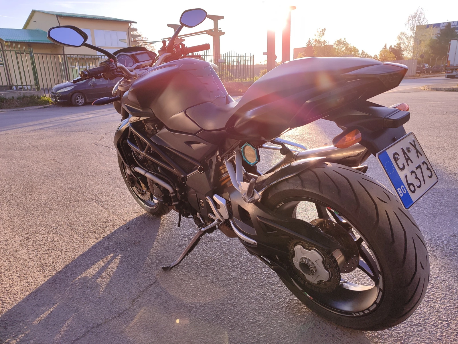 MV Agusta Brutale, снимка 5 - Мотоциклети и мототехника - 55441357