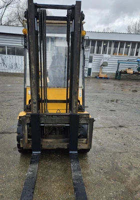 Мотокар Hyundai 3т дизел Isuzu мотор, снимка 3