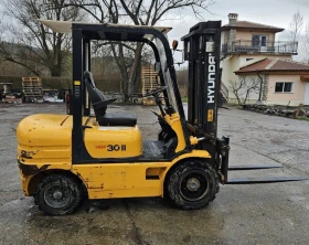 Мотокар Hyundai 3т дизел Isuzu мотор, снимка 2