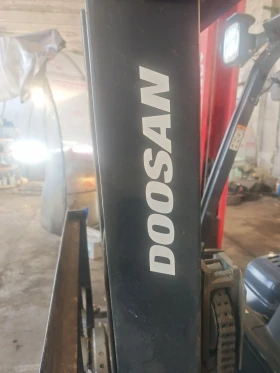 Електрокар DOOSAN, снимка 8