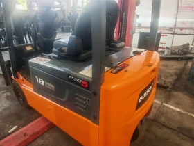 Електрокар DOOSAN, снимка 2