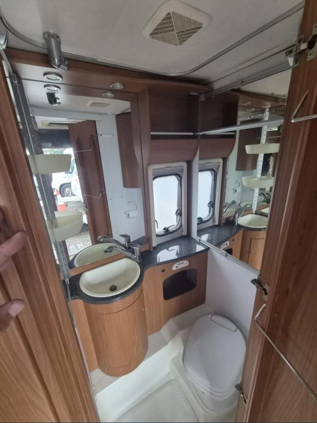 �������� HYMER / ERIBA Nova sl | Mobile.bg � ����������� 5