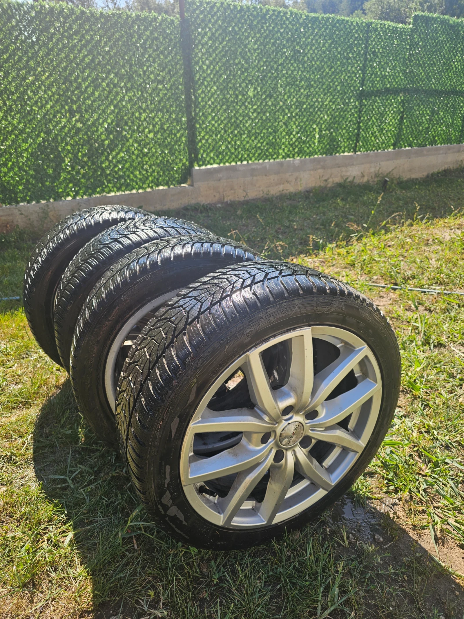 Гуми с джанти Hankook 235/45R18, снимка 3 - Гуми и джанти - 55711001