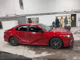 Toyota Camry 2.5l Se, снимка 13