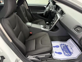 Volvo V60 Cross Country (KATO НОВА), снимка 14