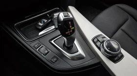 BMW 320 HUD* ЕЛ. БАГАЖНИК* ЛЮК* КРАЙНА ЦЕНА, снимка 9