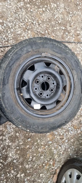 Audi 80 1.8 s - 2100 € / 4107.24 лв. - 76731902 14