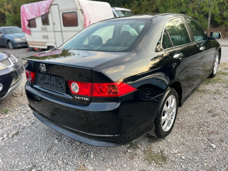 Honda Accord 2.2 I-CTDI КОЖА, снимка 4 - Автомобили и джипове - 47326857