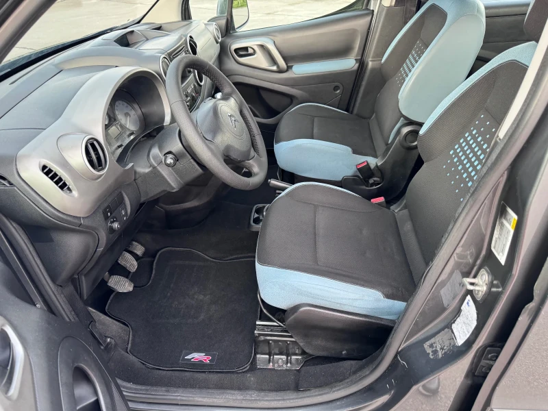 Citroen Berlingo 1.6HDI EVRO 5B, снимка 8 - Автомобили и джипове - 47453166