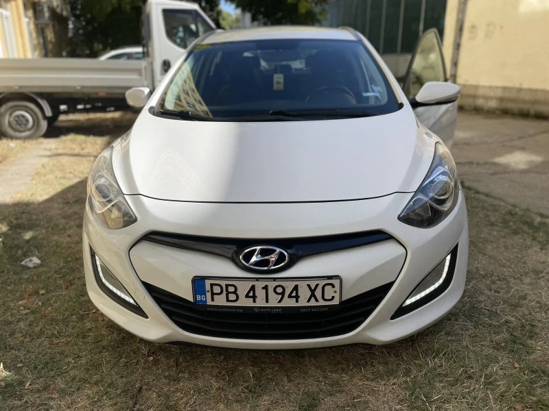 Hyundai I30 1.6, снимка 6 - Автомобили и джипове - 47496444