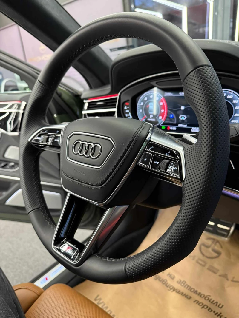 Audi S8 Audi S8 4.0TFSI/Matrix/Carbon/B&O/Facel, снимка 11 - Автомобили и джипове - 48103757