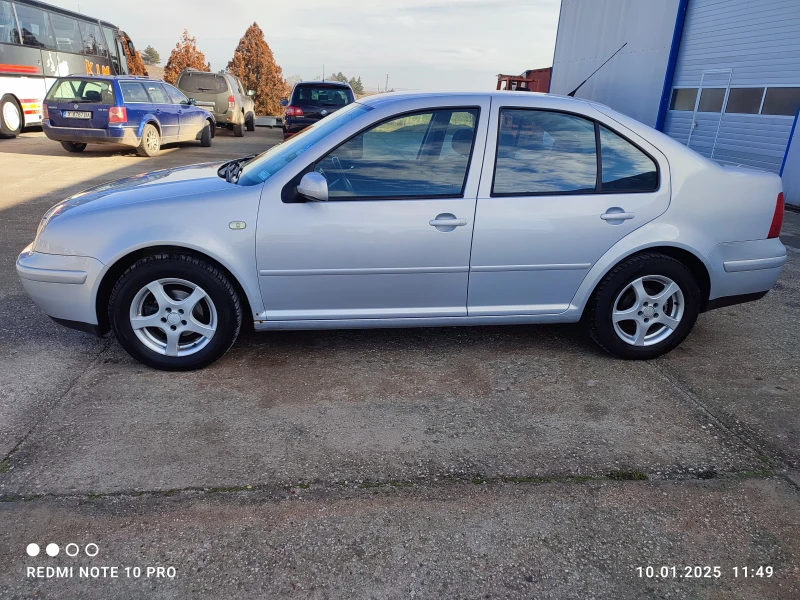 VW Bora 1.6 i SR-101kc, снимка 7 - Автомобили и джипове - 48637690