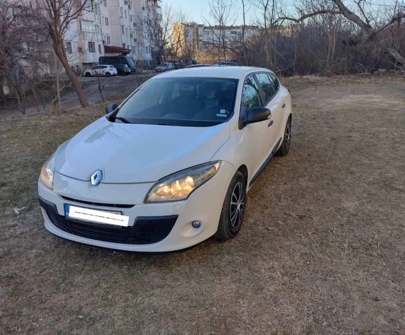 Renault Megane, снимка 4 - Автомобили и джипове - 48906960