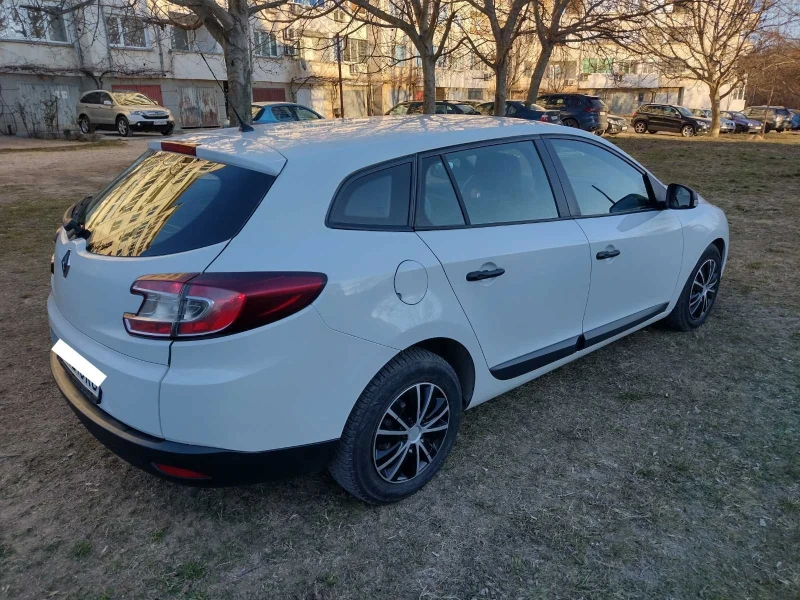 Renault Megane, снимка 3 - Автомобили и джипове - 48906960