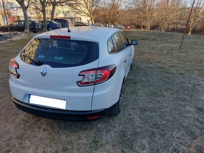 Renault Megane, снимка 6 - Автомобили и джипове - 48906960