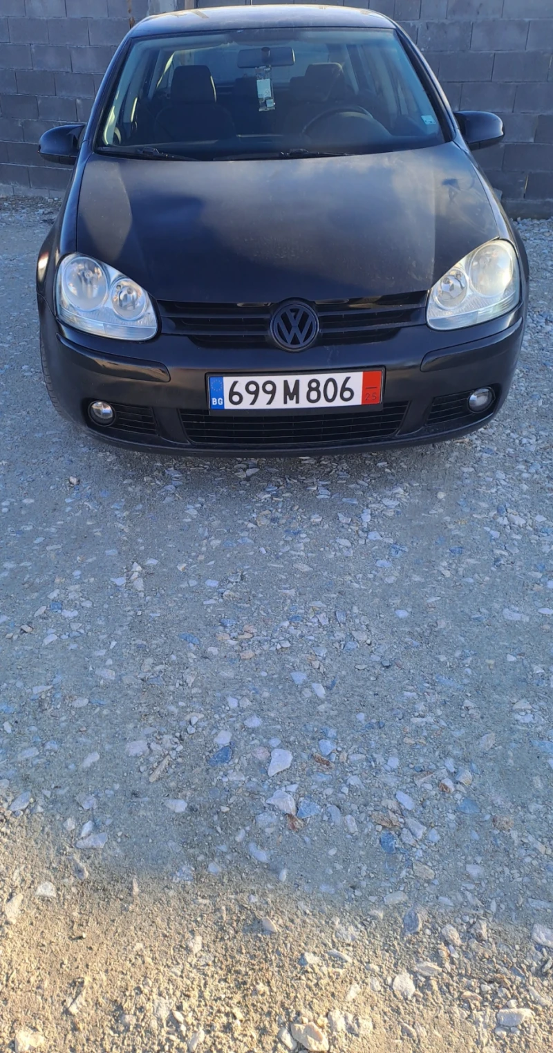 VW Golf 1.6 102 коня бензин с газ , снимка 1 - Автомобили и джипове - 49575576