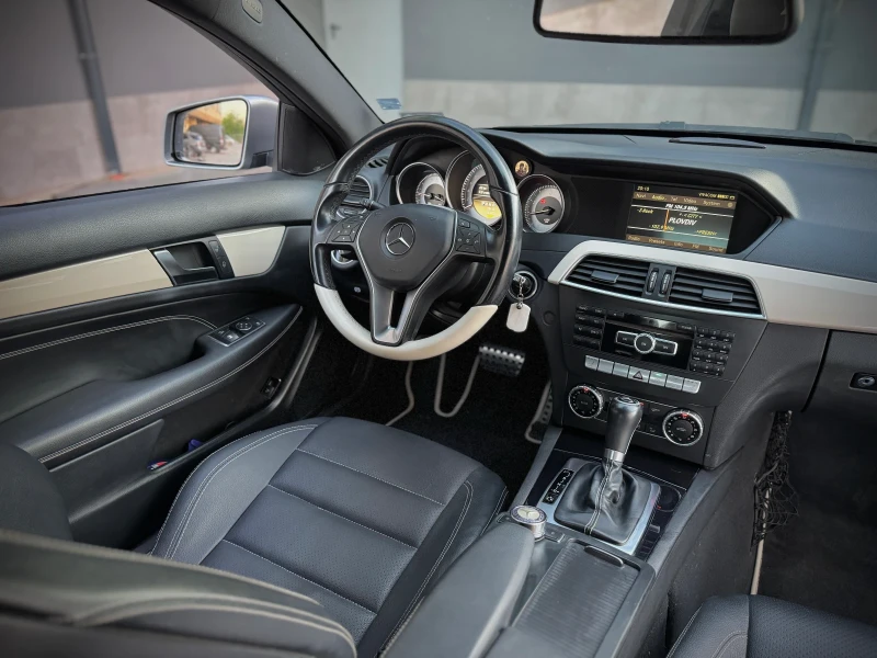 Mercedes-Benz C 180 AMG/// EDITION1///Нов двигател, снимка 5 - Автомобили и джипове - 50799084