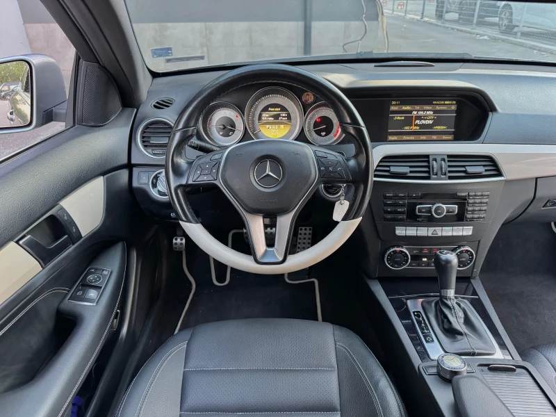 Mercedes-Benz C 180 AMG/// EDITION1///Нов двигател, снимка 6 - Автомобили и джипове - 50799084