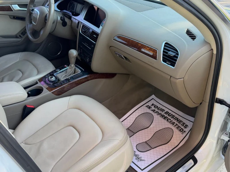 Audi A4 * АВТО КРЕДИТ* ЦЕНА ДО БГ * СЕРВИЗНА ИСТОРИЯ * , снимка 9 - Автомобили и джипове - 52516525