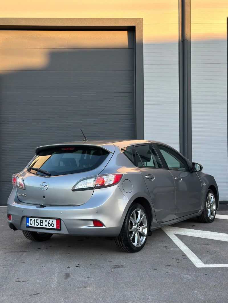 Mazda 3 * 1.6* FACELIFT* , снимка 9 - Автомобили и джипове - 53135890